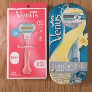 New Bundle Of 2 Packs of Womens Venus Disposable Razors 2ct Each 4 Cartridges